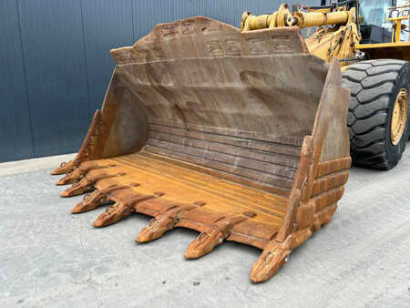 Wheel Loaders 2005 Caterpillar 988H (13)