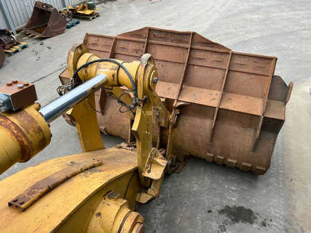 Wheel Loaders 2005 Caterpillar 988H (18)