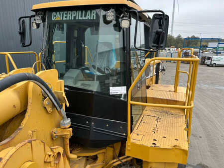 Wheel Loaders 2005 Caterpillar 988H (24)