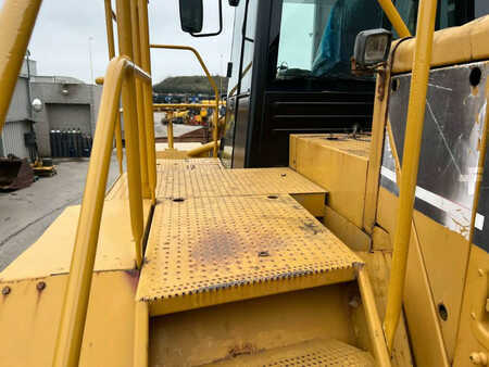 Wheel Loaders 2005 Caterpillar 988H (35)