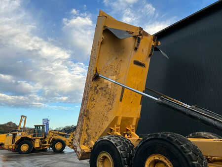 Leddumper / dumpere 2001 Volvo A40D (18)