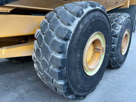 Leddumper / dumpere 2001 Volvo A40D (31)