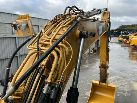 Pelles sur chenilles 2009 Caterpillar 328D LCR (29)