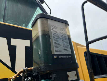 Dumpers articulados 2013 Caterpillar 735B (22)