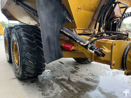 Dumpers articulados 2013 Caterpillar 735B (24)