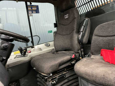 Dumpers articulados 2013 Caterpillar 735B (30)