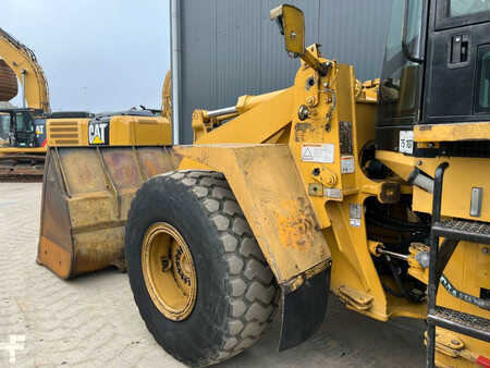 Wheel Loaders 2000 Caterpillar 938G (18)