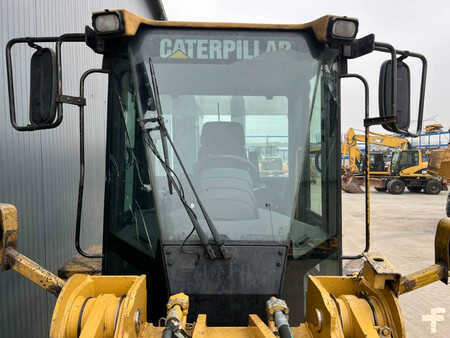 Wheel Loaders 2000 Caterpillar 938G (29)