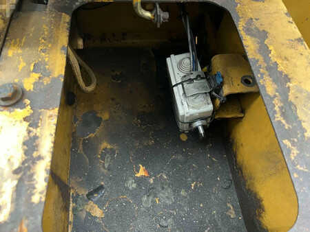 Wheel Loaders 2000 Caterpillar 938G (34)