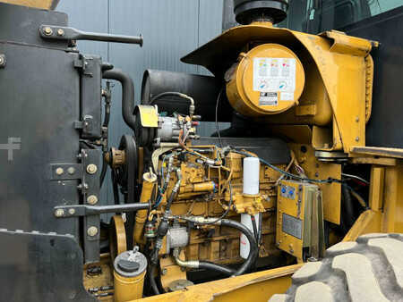 Wheel Loaders 2000 Caterpillar 938G (37)
