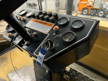 Gummihjul Ruller 2007 Caterpillar PS300C (34)