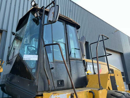 Radlader 2004 Caterpillar 966G II - Full Steering (9)