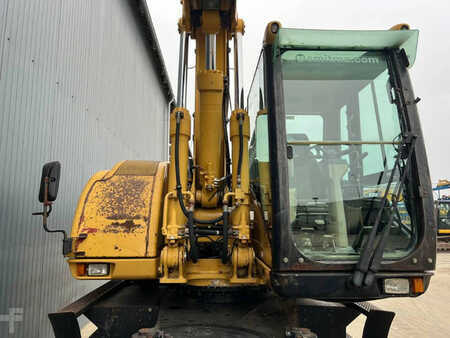 Mobilbagger 2003 Caterpillar M318C (10)