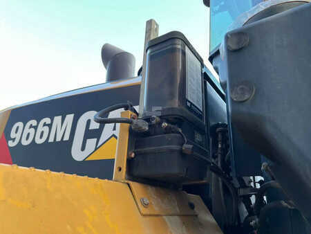 Carregadeira de rodas 2014 Caterpillar 966M (16)