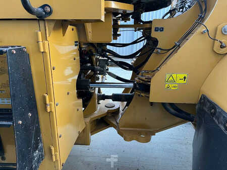 Carregadeira de rodas 2014 Caterpillar 966M (24)