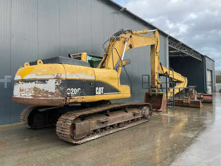 Caterpillar 320C - Including 15m LR & 4 Buckets