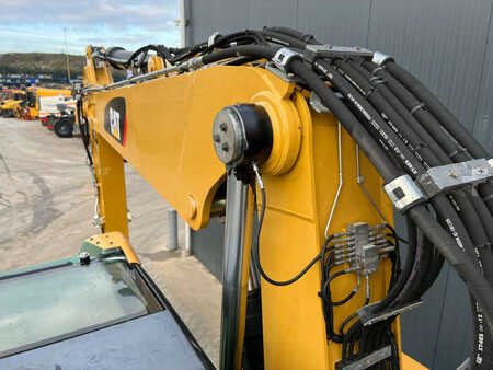 Hjulgraver 2016 Caterpillar M316F (19)