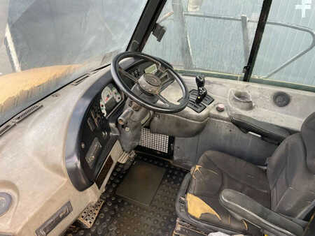 Dumpers articulados 2006 Caterpillar 735 (18)