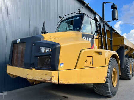 Dumpers articulados 2013 Caterpillar 735B (12)