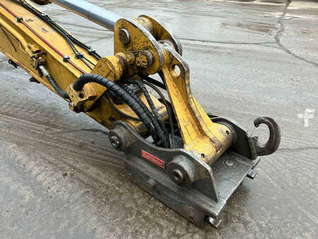 Excavadoras de cadenas 2009 Caterpillar 345C L UHD - 27m - OilQuick (28)