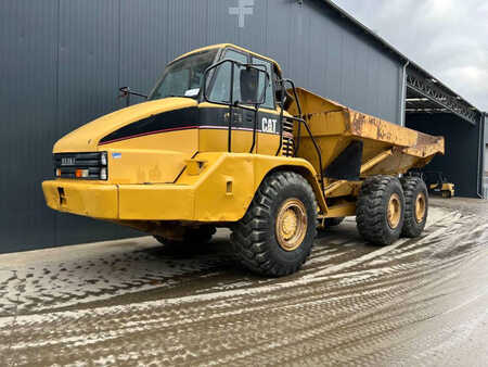 Articulated Dump Trucks 2002 Caterpillar 725 (1)