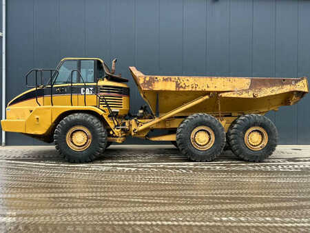 Articulated Dump Trucks 2002 Caterpillar 725 (5)