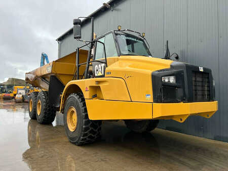 Articulated Dump Trucks 2013 Caterpillar 735B (3)