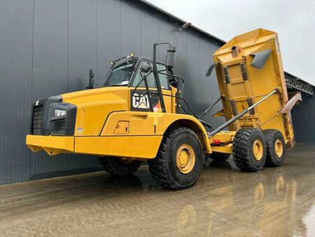 Articulated Dump Trucks 2013 Caterpillar 735B (7)