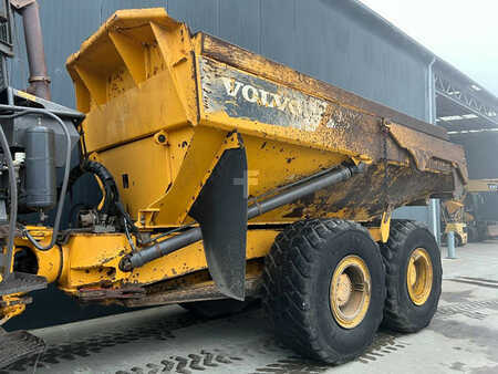 Knickgelenkte Muldenkipper/Dumper 2012 Volvo A30F (6)