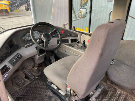 Dumper/Dúmpers articulados 2011 Volvo A30F (14)