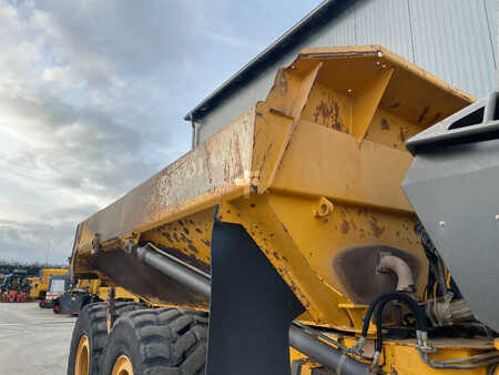 Dumper/Dúmpers articulados 2011 Volvo A30F (24)