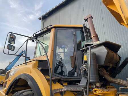 Knickgelenkte Muldenkipper/Dumper 2011 Volvo A30F (6)