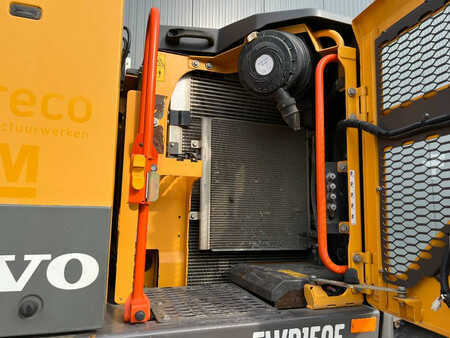 Hjulgraver 2016 Volvo EWR150E (39)