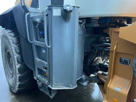 Wheel Loaders 2016 Liebherr L580 (18)