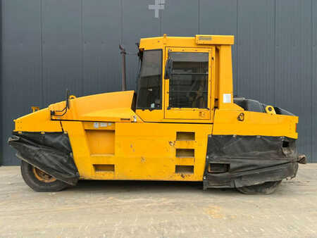 Gummihjulruller 1996 Caterpillar PS300B (5)