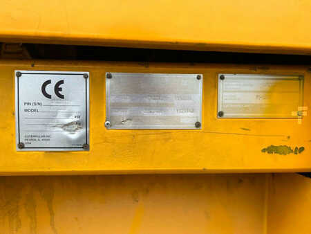 Gummihjulruller 1996 Caterpillar PS300B (9)