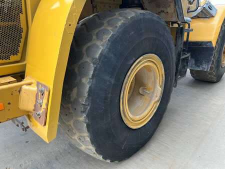 Ładowarki kołowe 2007 Cat 950H - Full Steering (25)