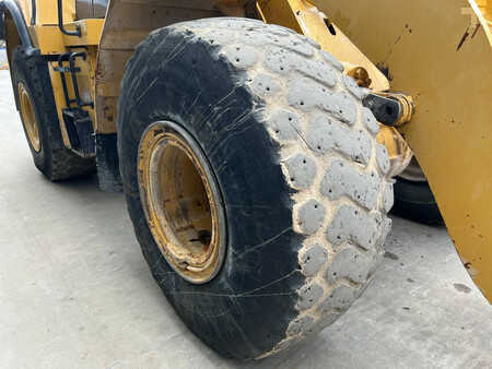 Ładowarki kołowe 2007 Cat 950H - Full Steering (26)