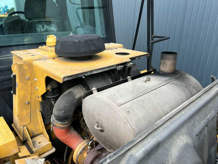 Ładowarki kołowe 2007 Cat 950H - Full Steering (30)
