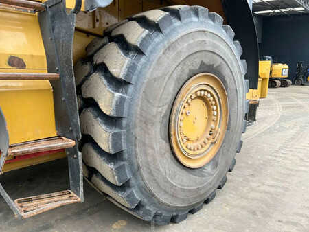 Wheel Loaders 2015 Caterpillar 980M (15)