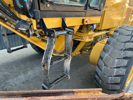 Grejdry 2018 Caterpillar 140K (11)