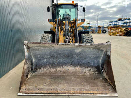 Wheel Loaders 2012 Volvo L50F (12)