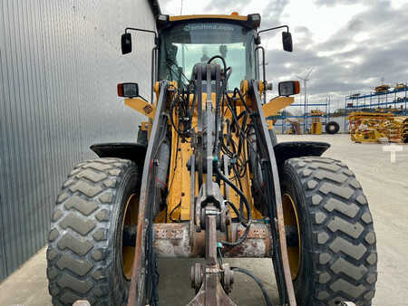 Wheel Loaders 2012 Volvo L50F (13)