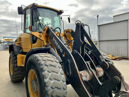 Wheel Loaders 2012 Volvo L50F (14)