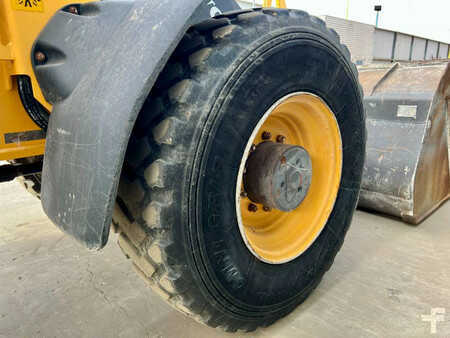 Wheel Loaders 2012 Volvo L50F (24)