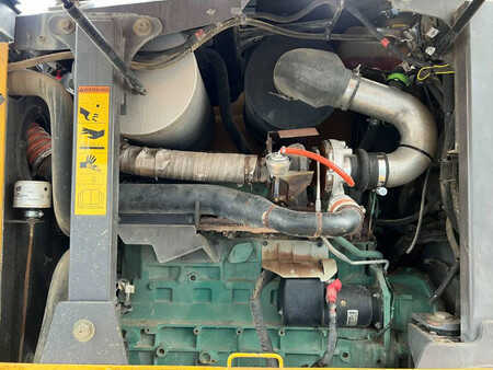 Niveleuse 2007 Volvo G946 (22)