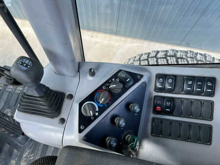 Niveleuse 2007 Volvo G946 (27)