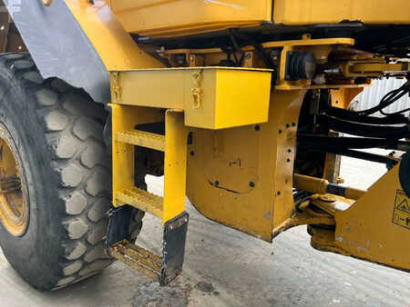 Wheel Loaders 2008 Volvo L120F (19)