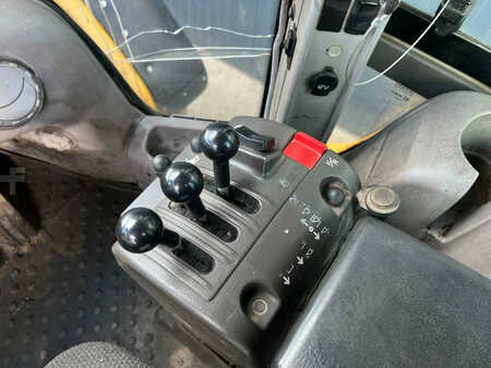 Wheel Loaders 2008 Volvo L120F (36)