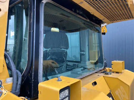 Bulldózerek 2019 Caterpillar D8T - CE - New Ripper (11)
